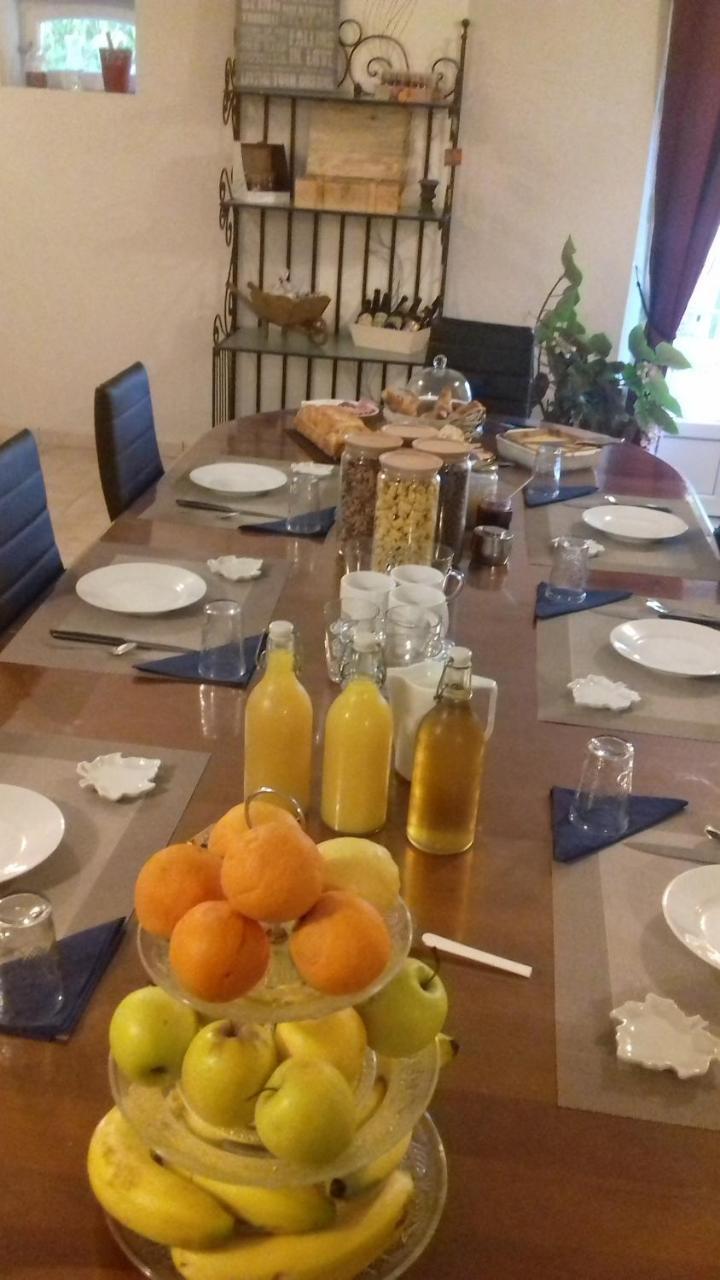 La Closerie Du Chene Bleu Val-de-Livenne Zewnętrze zdjęcie